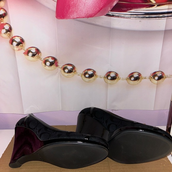 Coach Wedges, Pre-loved by ME. - Picture 5 of 6